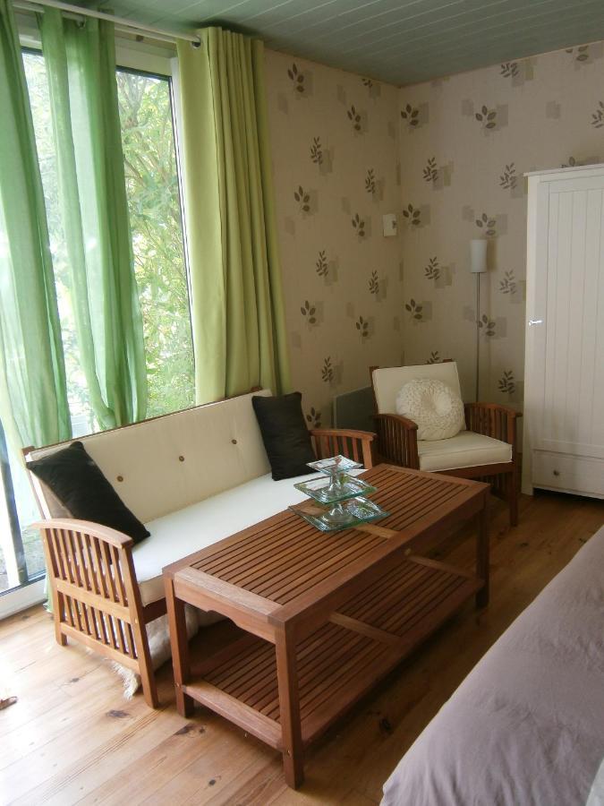 Bed and Breakfast Aux Sources De L'Ancre Miraumont Exterior foto